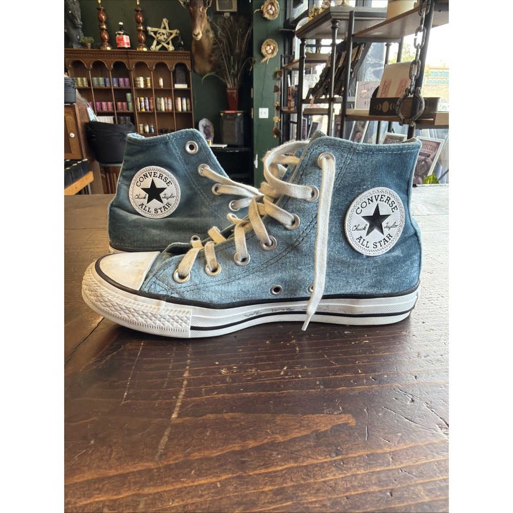 Converse All Star Chuck Taylor Blue High-top Size 7 Velvet Feel